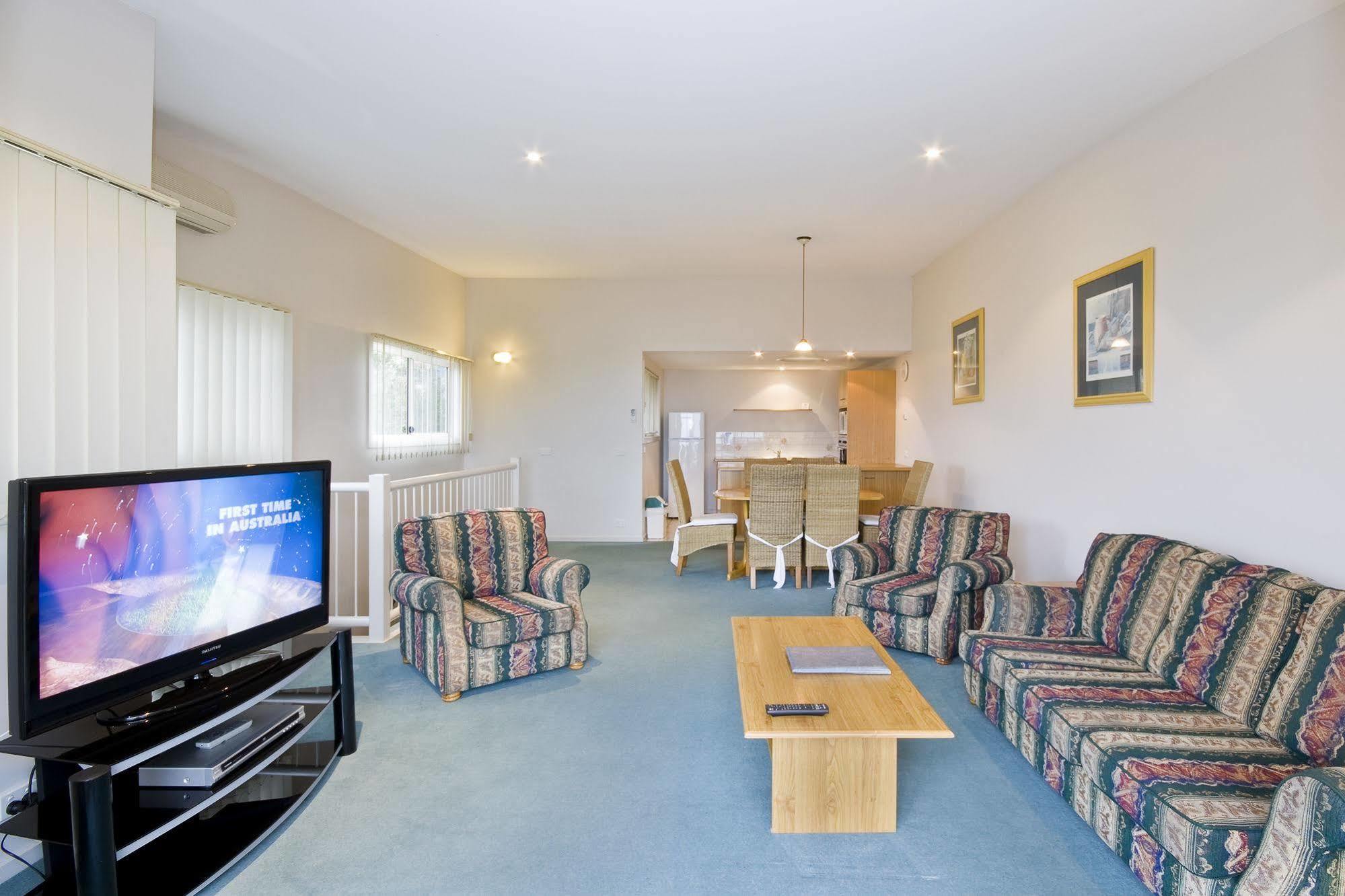 Lorne Ocean Sun Apartments מראה חיצוני תמונה